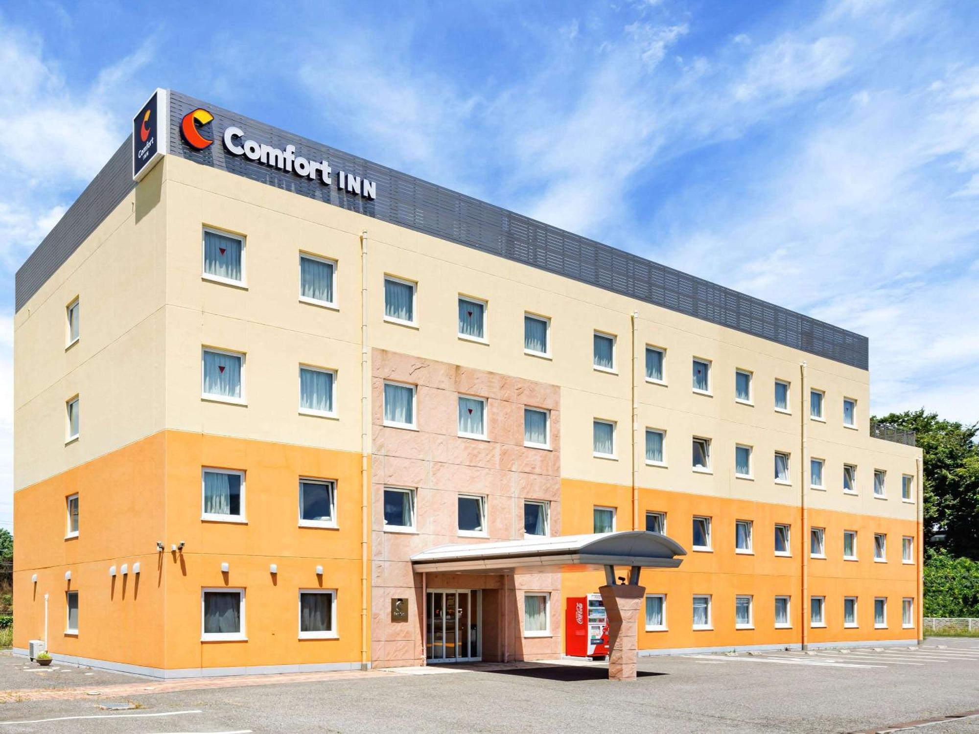 Comfort Inn Shiojiri Kita Inter Bagian luar foto